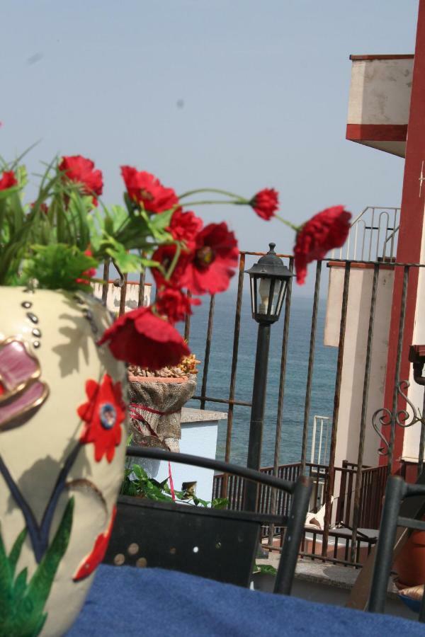 Casa Vacanze Aloha Giardini Naxos Dış mekan fotoğraf